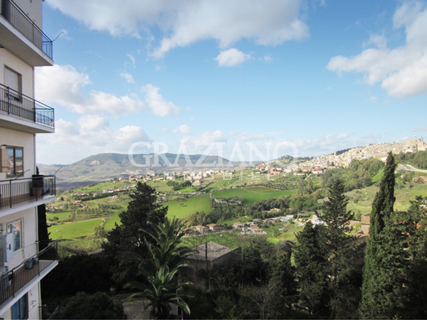 Appartamento in Vendita a Caltagirone (Catania)