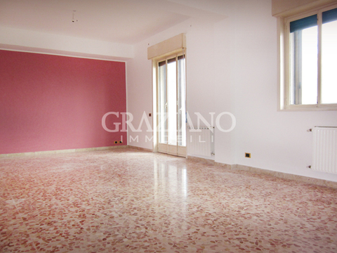 Appartamento in Vendita a Caltagirone (Catania)