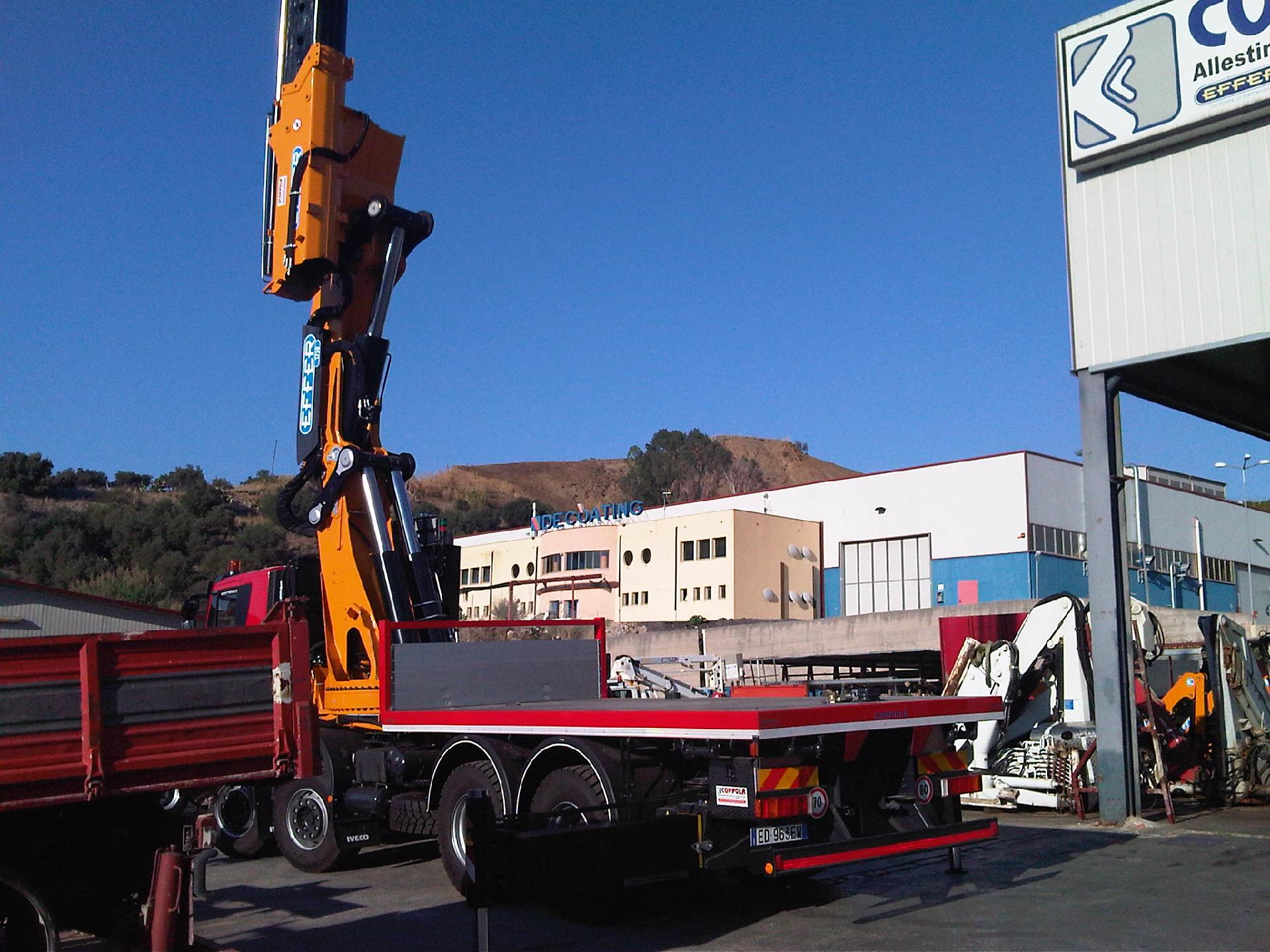 GRU EFFER 1750 6S+6S MONTATA SU VOLVO 4 ASSI 8X4 - SICILIA