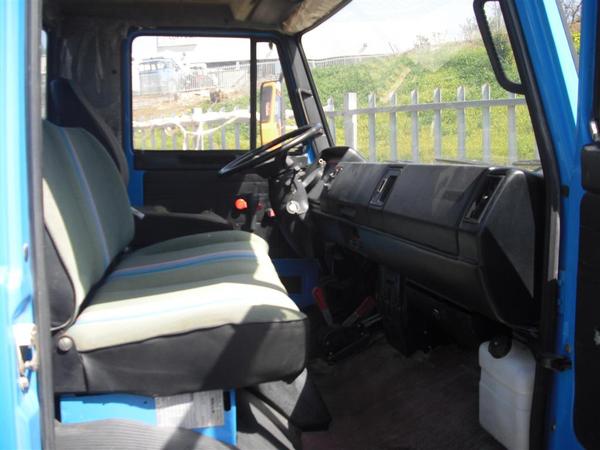 AUTOCARRO/CAMION IVECO 50.10 CASSONE RIBALTABILE TRILATERALE RICONDIZIONATO IVECO 50.10