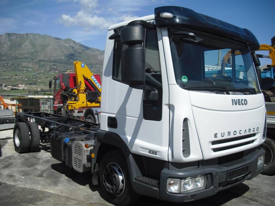AUTOCARRO/CAMION IVECO 100E22 ANNO 2007 IVECO 100E22