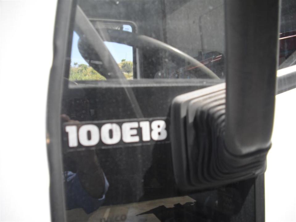 AUTOCARRO/CAMION IVECO 100E18 TECTOR ANNO 2002 IVECO 100E18 TECTOR