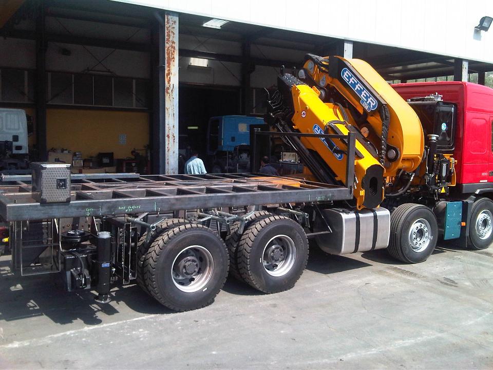 GRU EFFER 1750 6S+6S MONTATA SU VOLVO 4 ASSI 8X4 - SICILIA