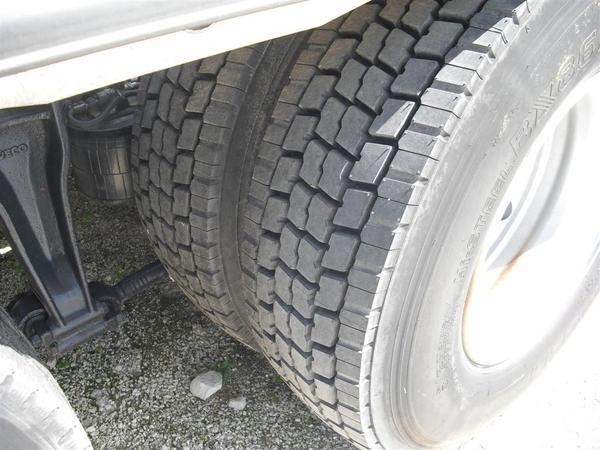 AUTOCARRO/CAMION IVECO EUROTEK 260-380 GRU HIAB 12000/4S ATTREZZATURA SCARRABILE 20 TON IVECO EUROTEK 260-380