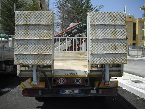 AUTOCARRO/CAMION 190 27  COMPLETO DI ATTREZZATURA CON RAMPE DI CARICO IDRAULICHE