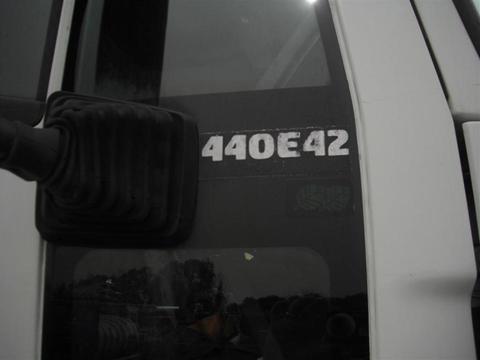 AUTOCARRO/CAMION IVECO 440E42 4 ASSI STRADALE IVECO 440E42 4 ASSI