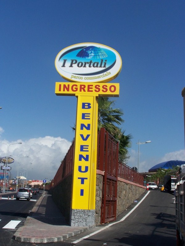 Insegne luminose a Catania e Sicilia PIXEL