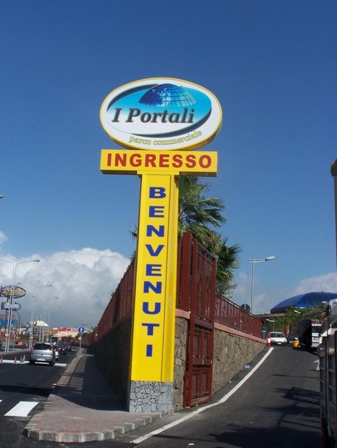 Insegne luminose a Catania e Sicilia PIXEL