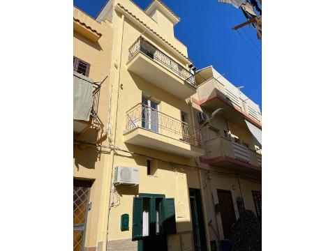 Appartamento in Vendita a Aspra [Fraz. di Bagheria] (Palermo)