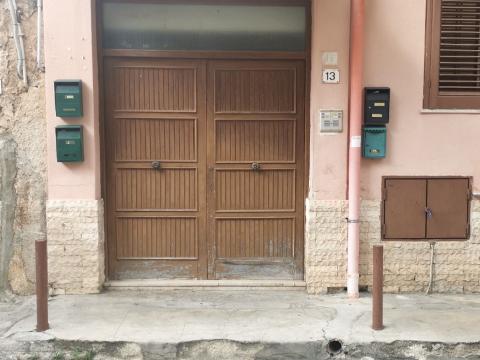 Appartamento in Vendita a Palermo Belmonte Chiavelli - Santa Maria di Gesù