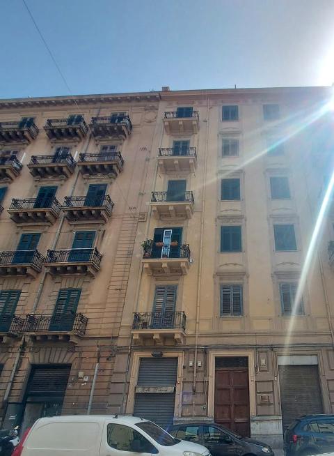 Appartamento in Affitto a Palermo Centro Storico ( Roma - Maqueda )