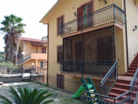 Appartamento in Affitto a Monreale San Martino (Palermo)