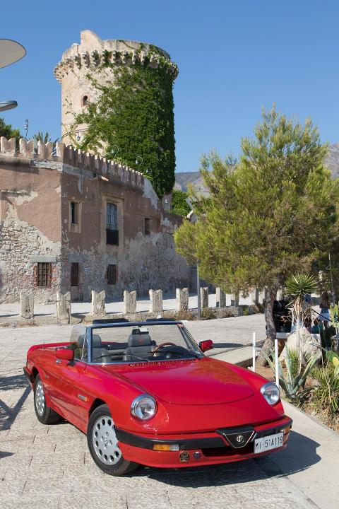 Noleggio Auto per Matrimonio ed eventi - Alfa Romeo Duetto Cabrio