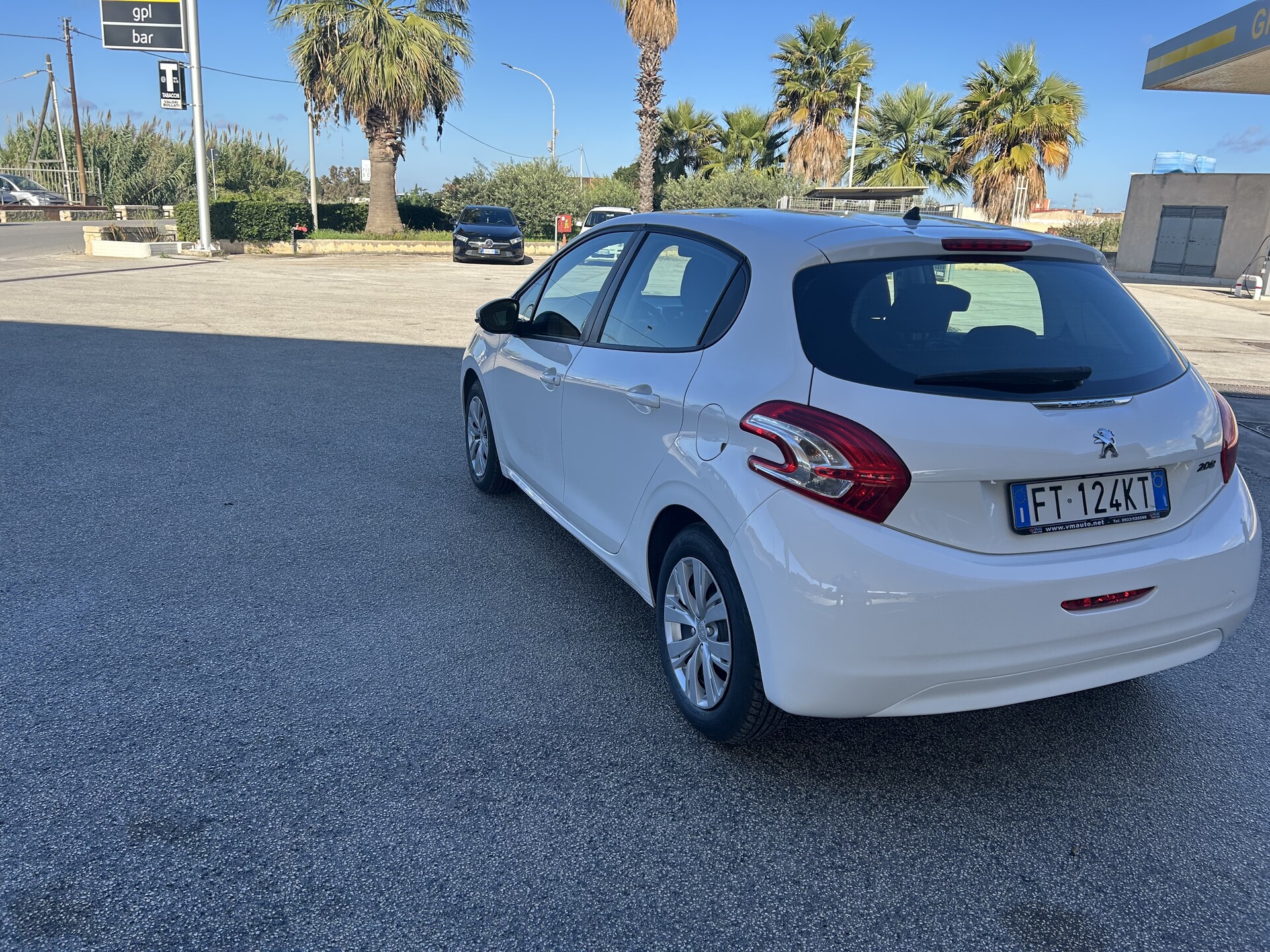 Peugeot 208 Benzina