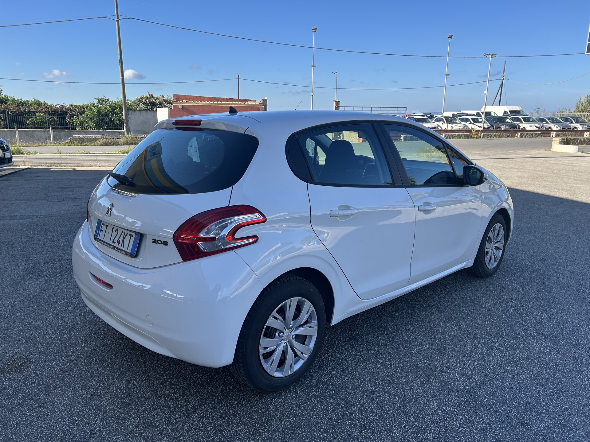 Peugeot 208 Benzina