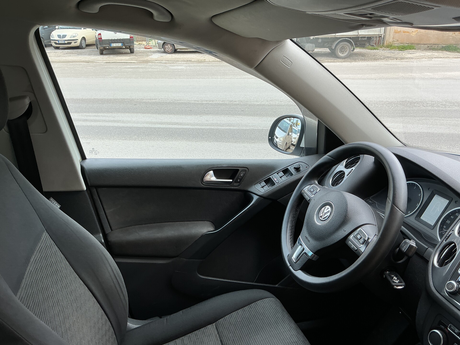 Volkswagen Tiguan CLIMA Diesel