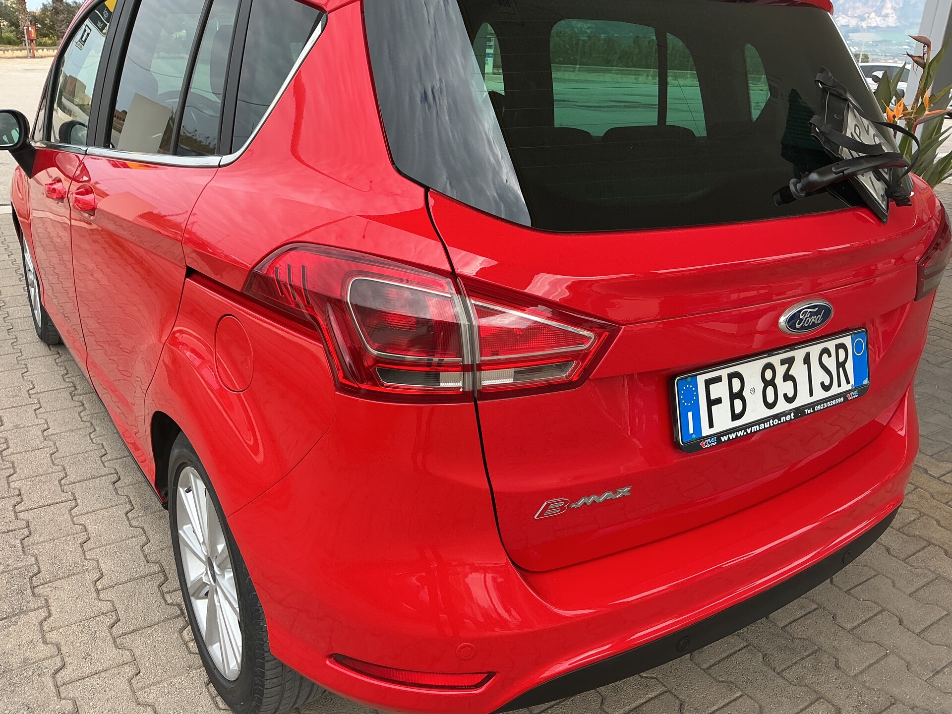 Ford B-Max GPL / Benzina