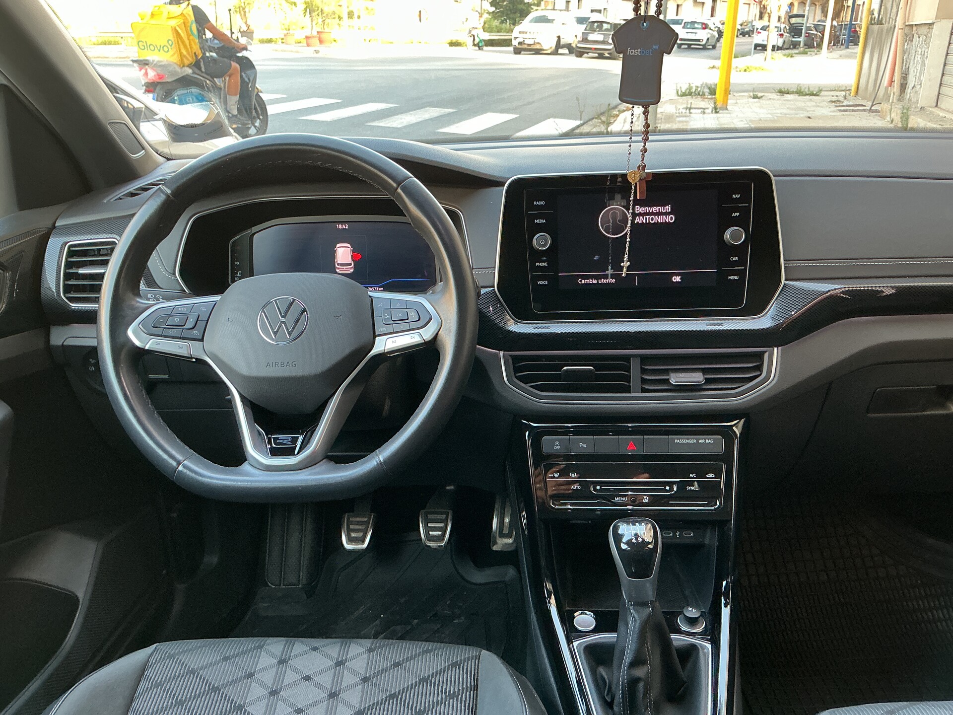 Volkswagen T-Cross Benzina