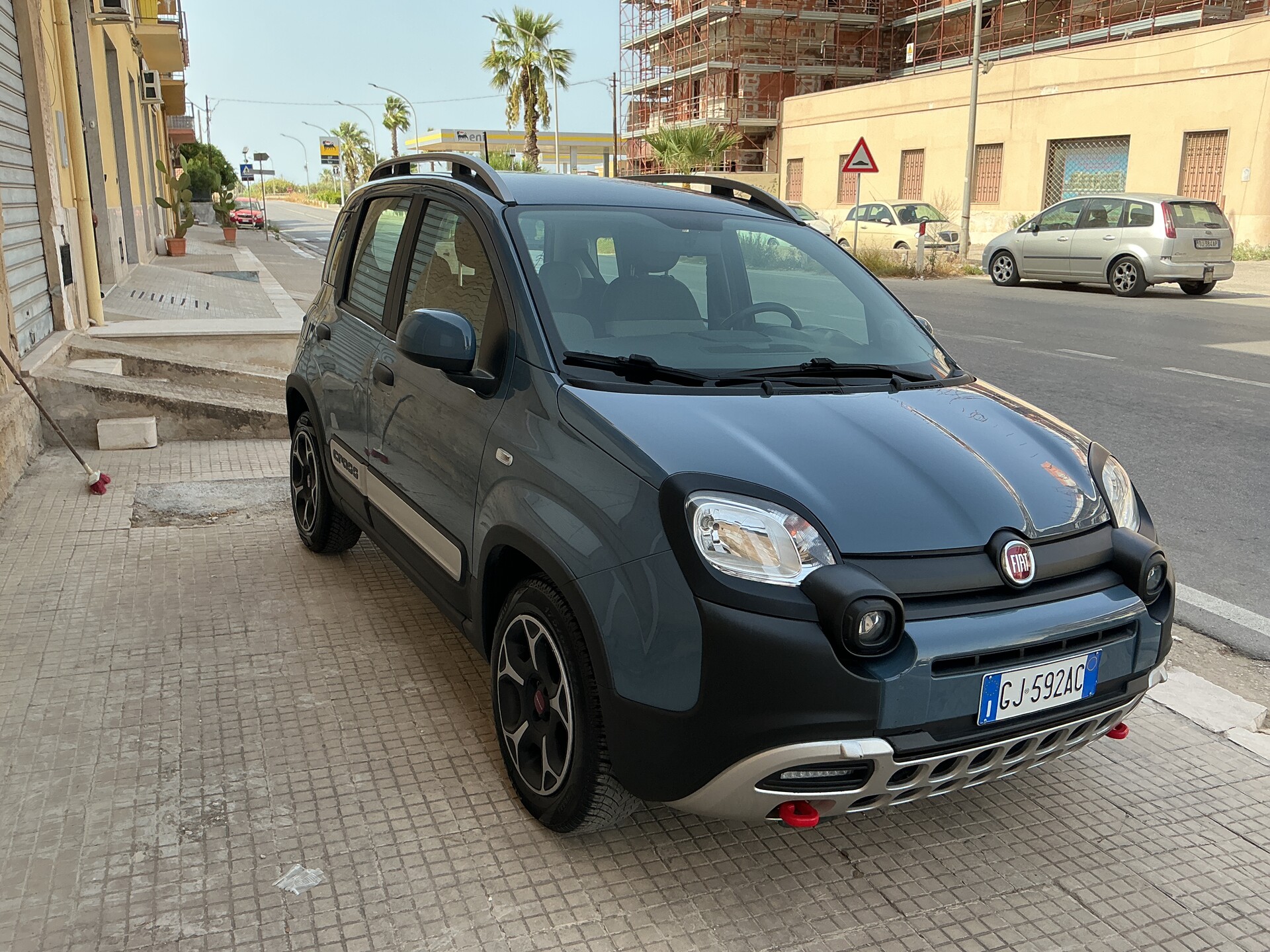 Fiat Panda Cross Elettrica / Benzina