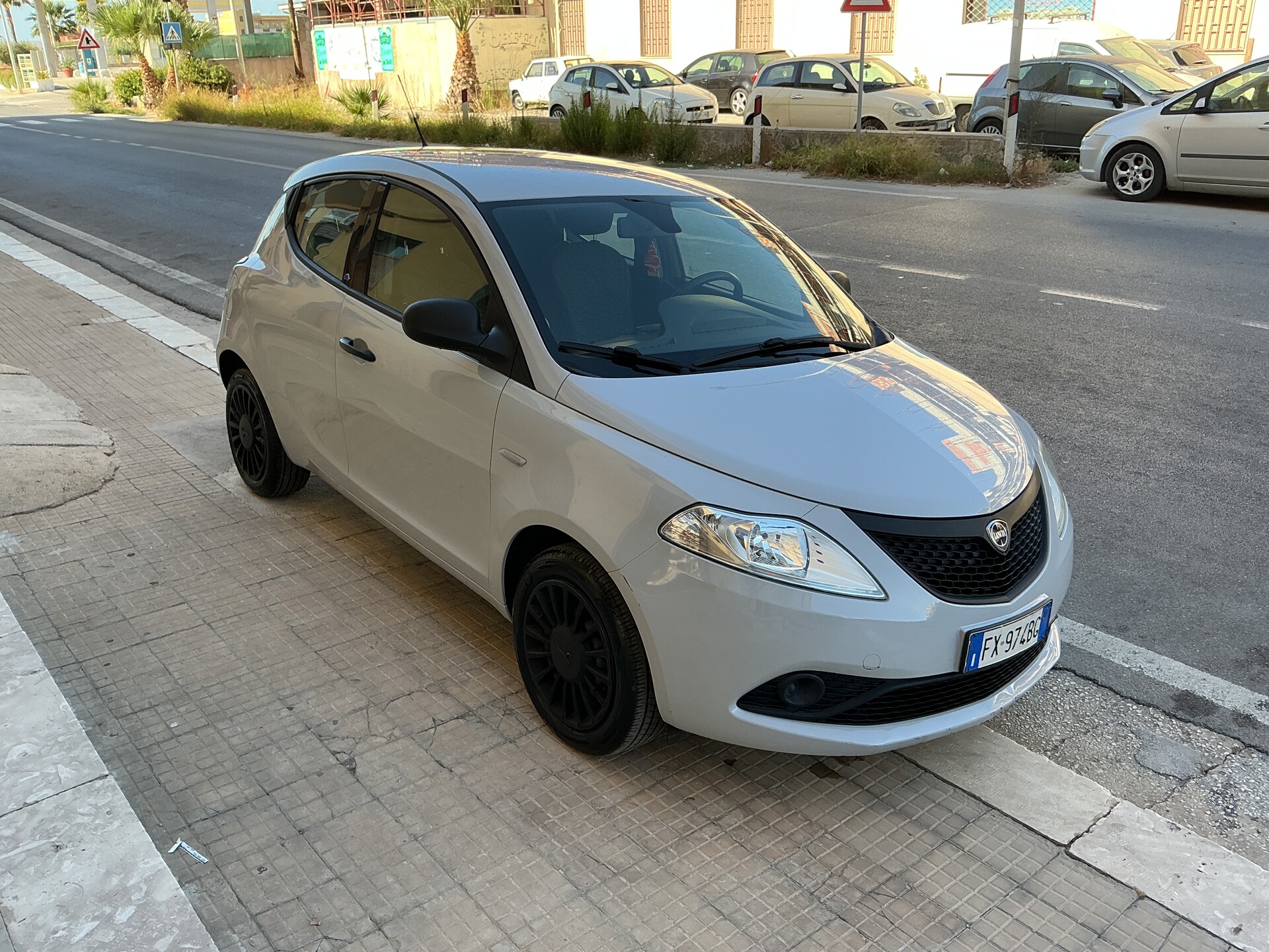 Lancia Ypsilon Benzina / Diesel