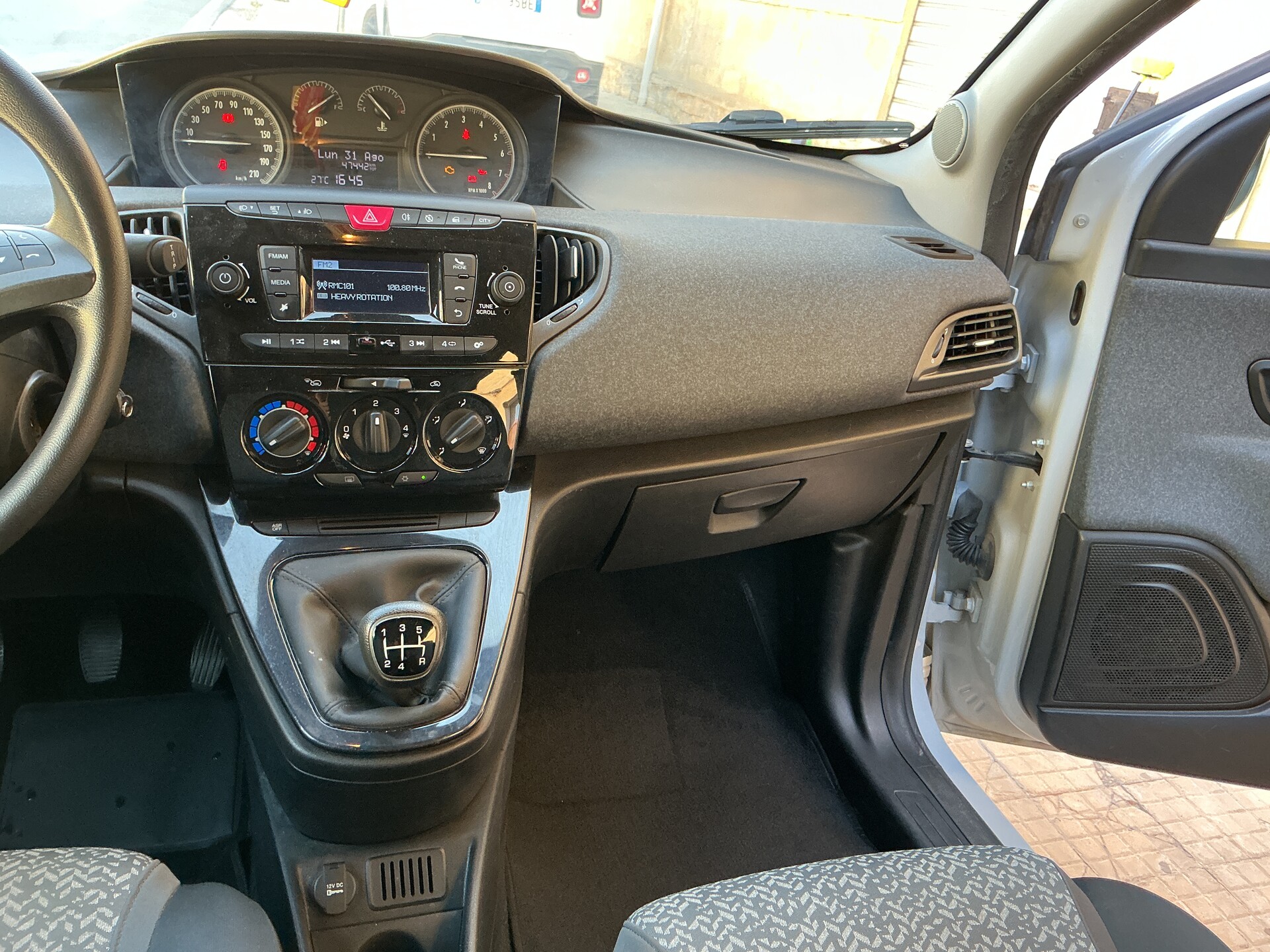 Lancia Ypsilon Benzina / Diesel