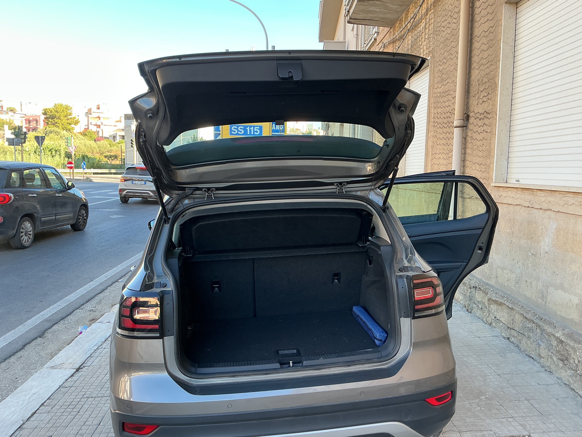 Volkswagen T-Cross Benzina