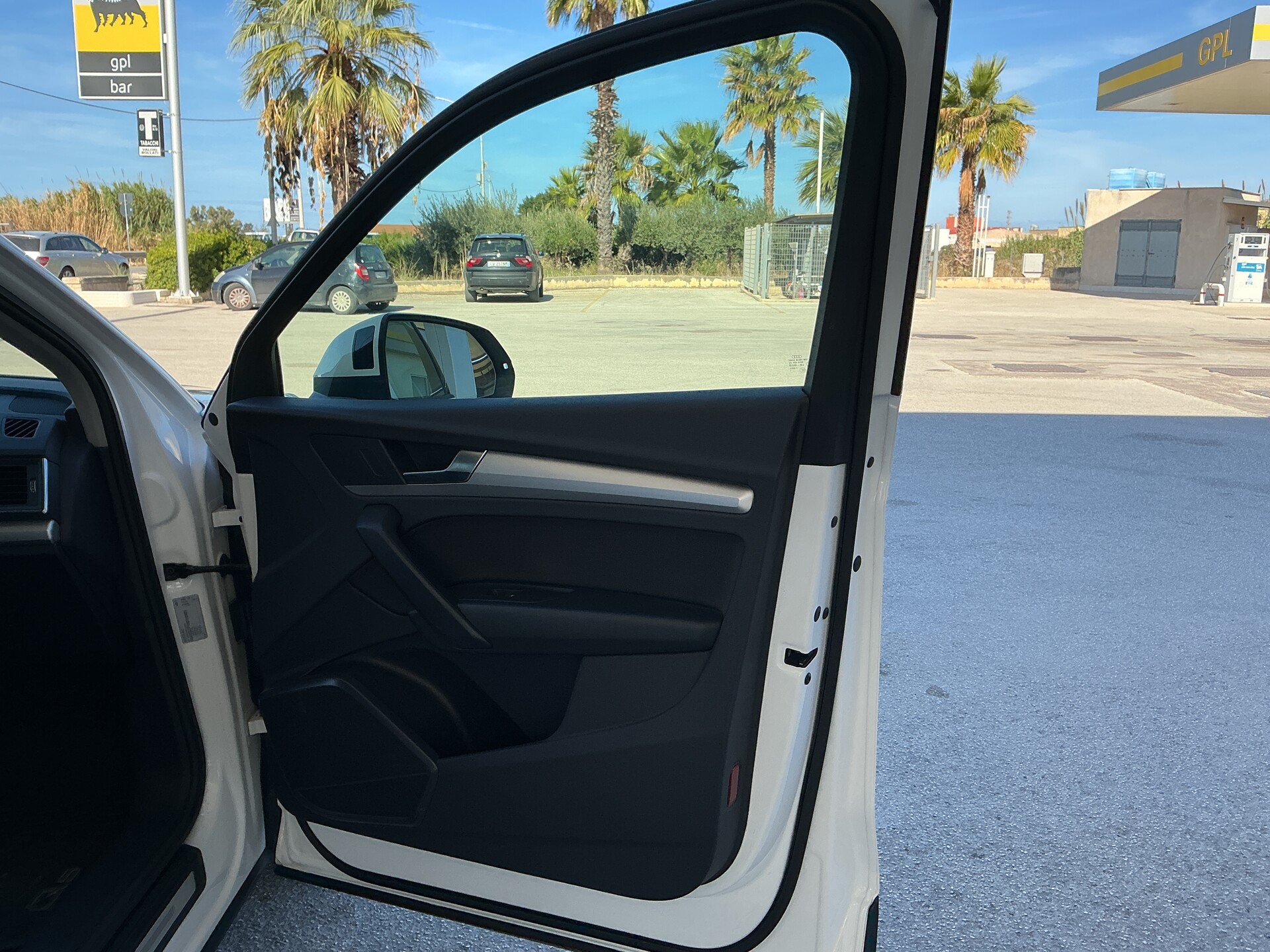 Audi Q5 Elettrica / Diesel