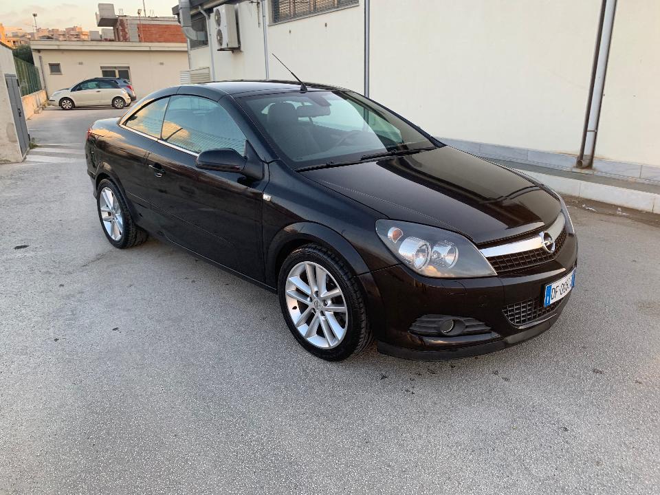 Opel Astra CC Diesel