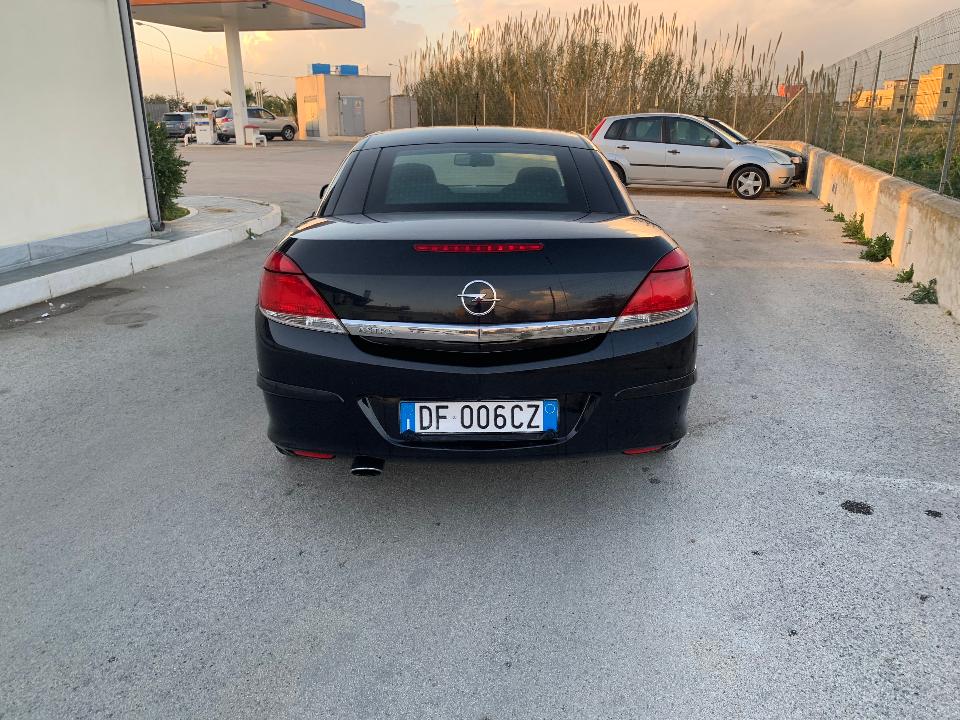 Opel Astra CC Diesel