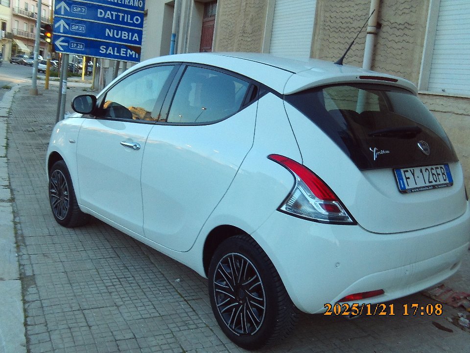 Lancia Ypsilon Benzina