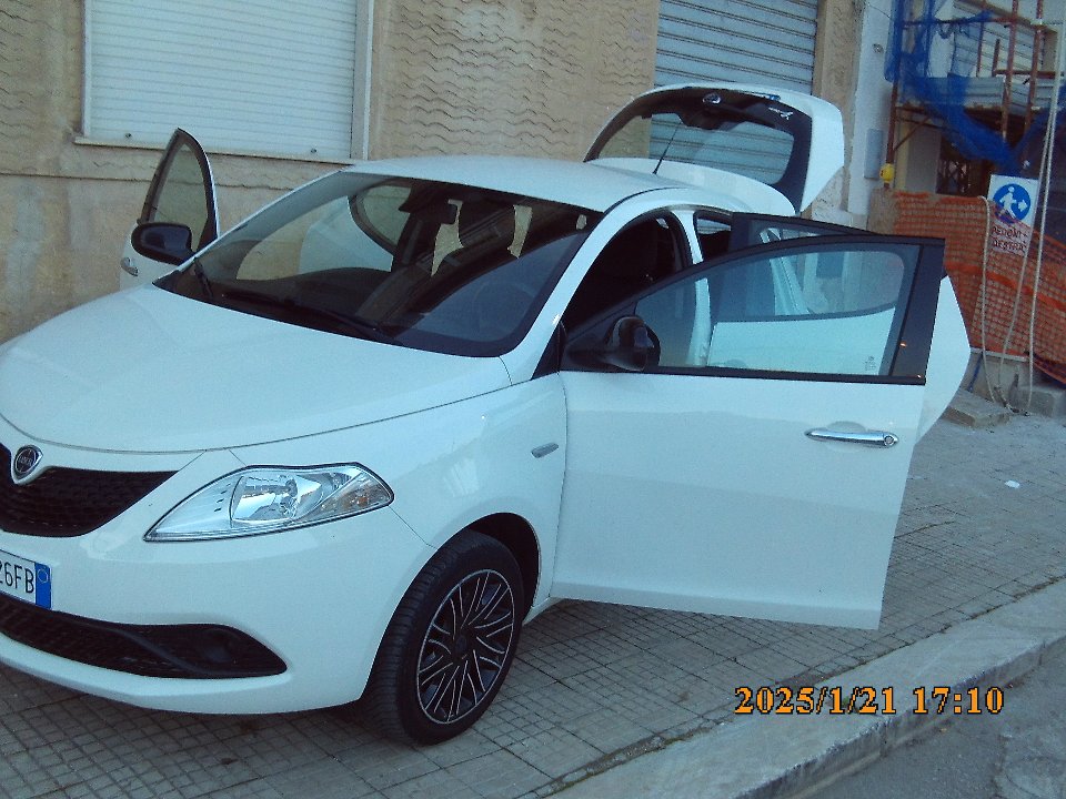 Lancia Ypsilon Benzina