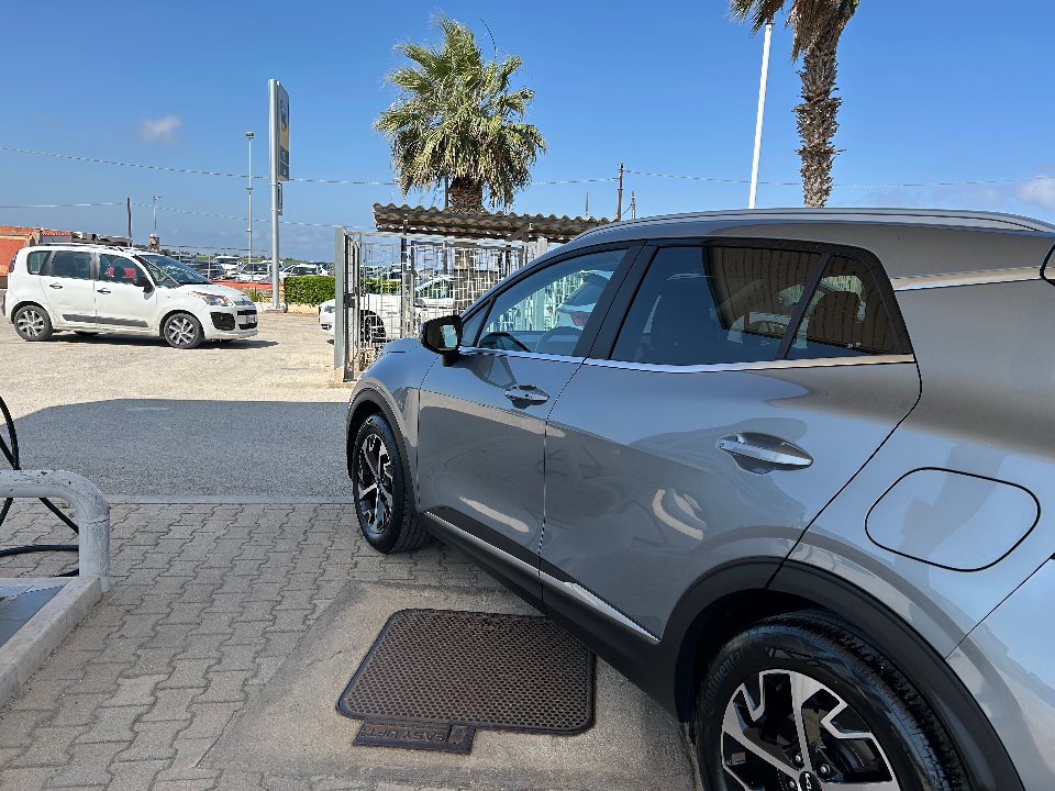 Kia Sportage CLIMA Ibrida