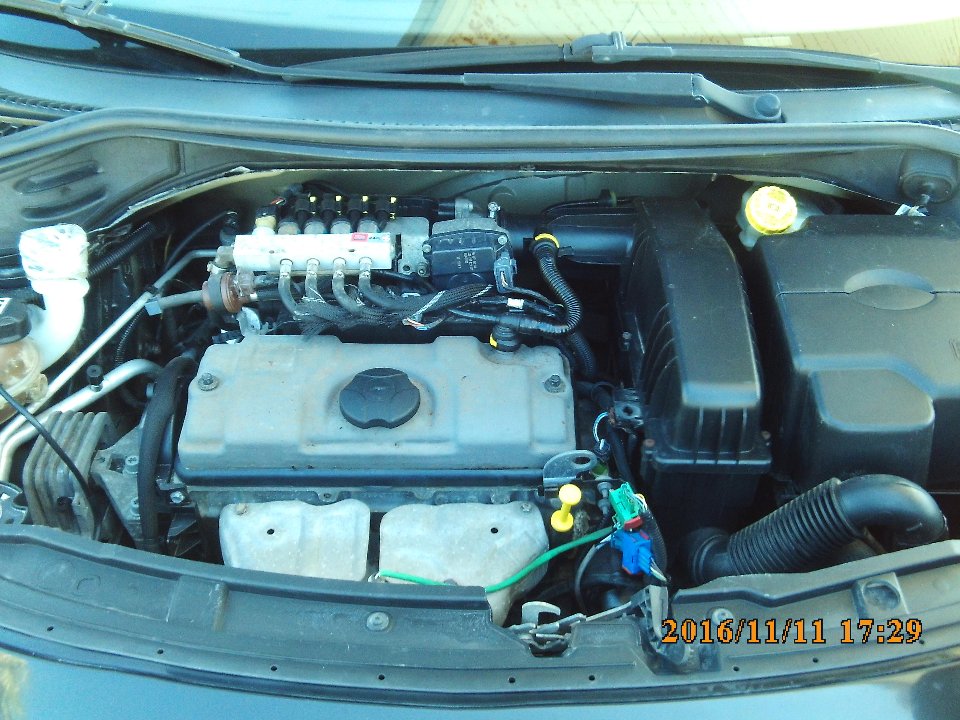 Peugeot 207 GPL / Benzina