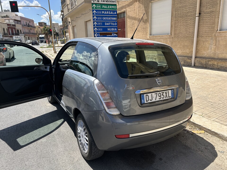 Lancia Ypsilon Benzina