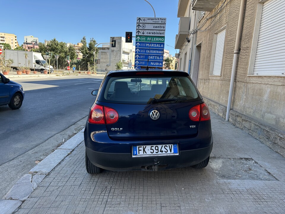 Volkswagen Golf Elettrica