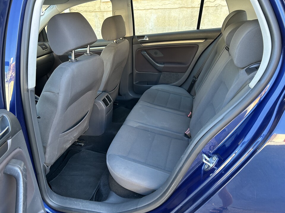 Volkswagen Golf Elettrica