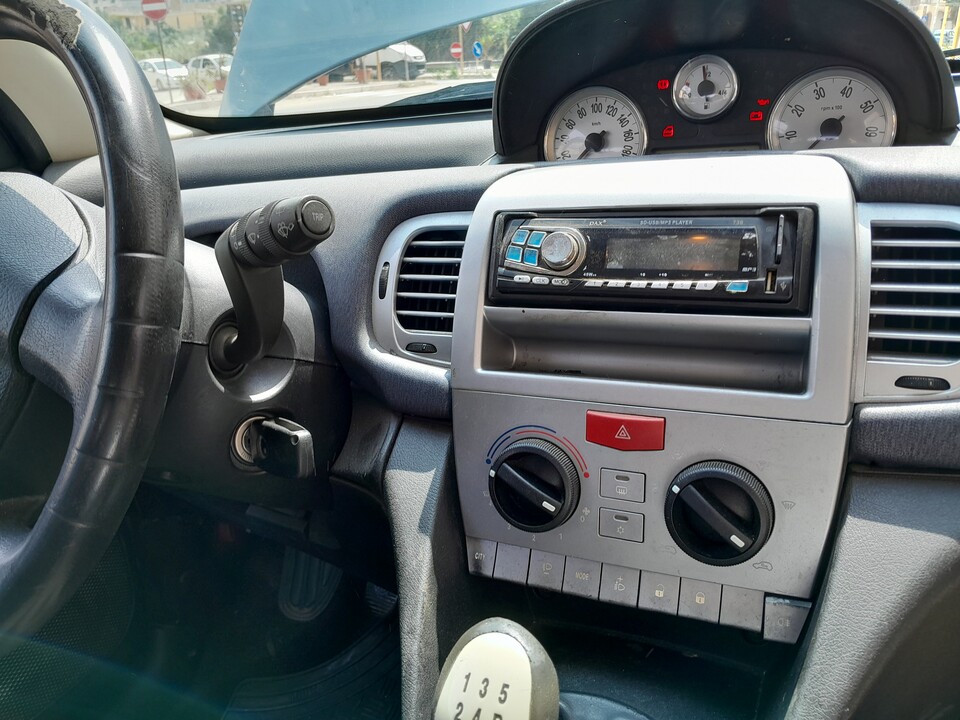 Lancia Ypsilon Benzina