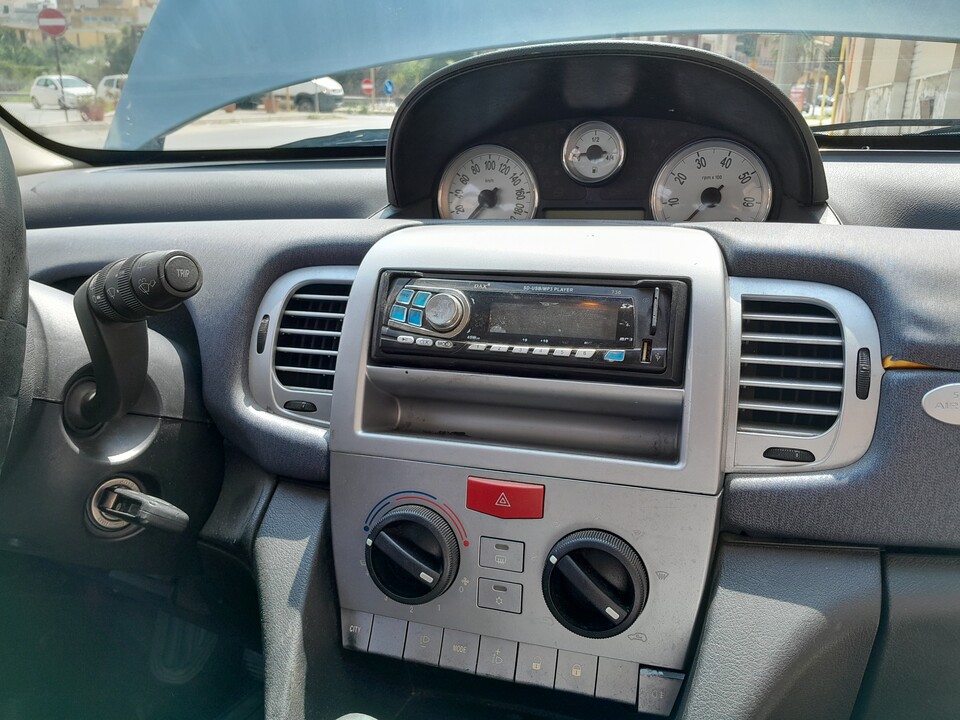 Lancia Ypsilon Benzina