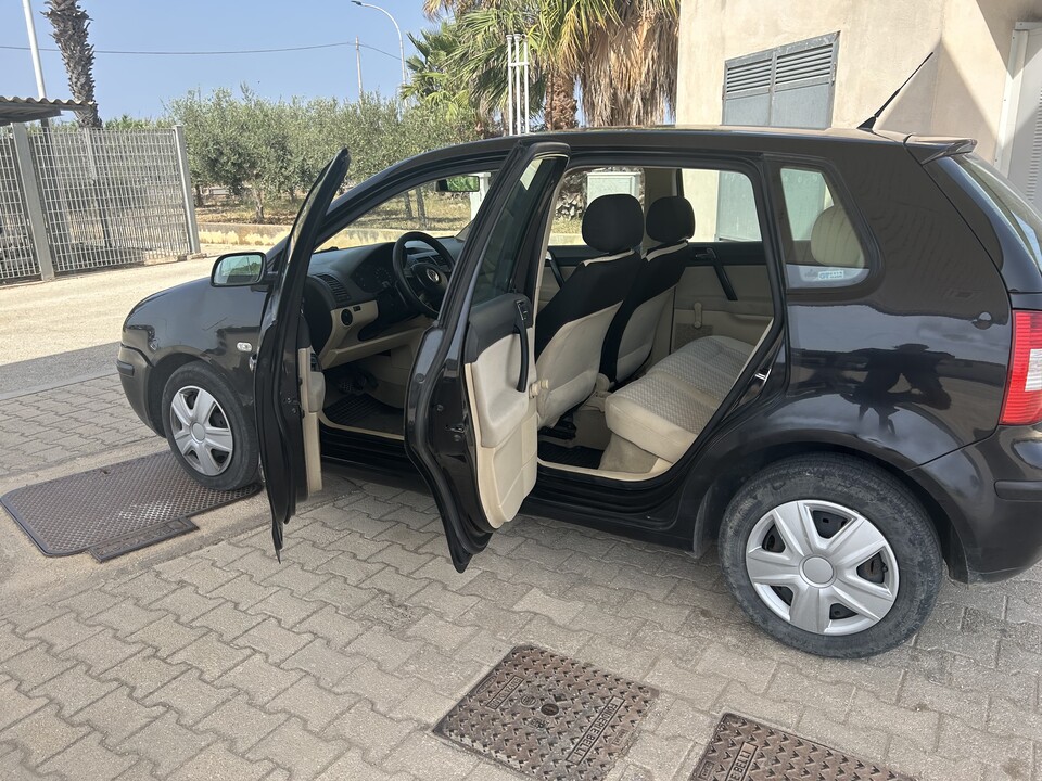 Volkswagen Polo Benzina