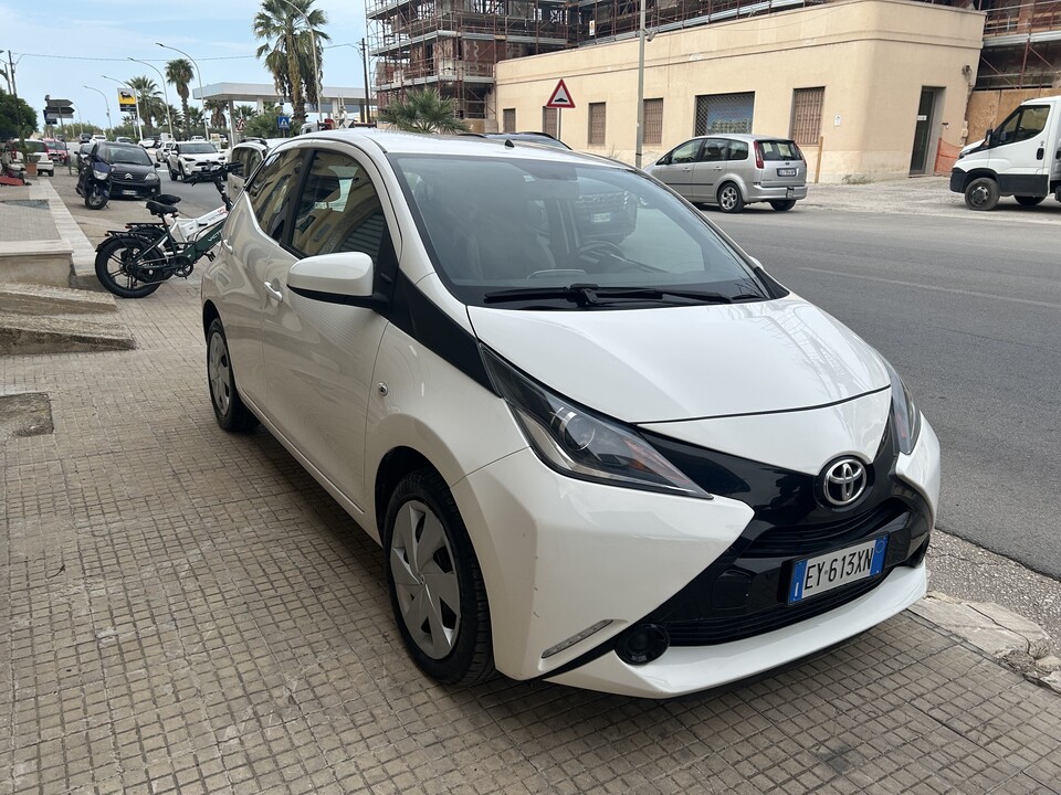 Toyota Aygo Elettrica