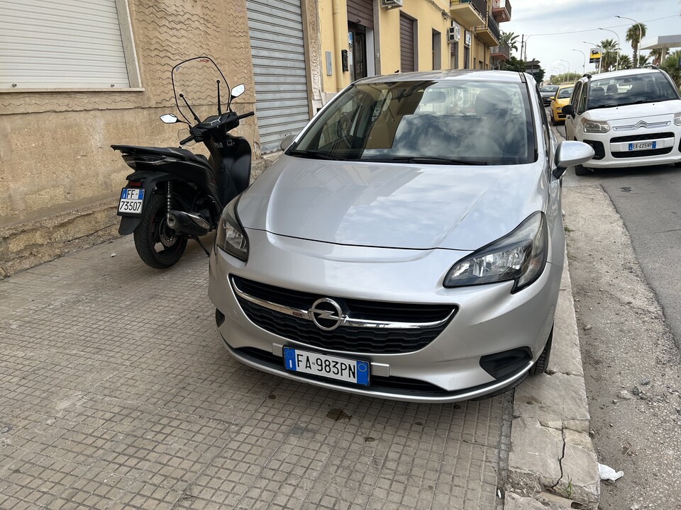 Opel Corsa GPL / Benzina
