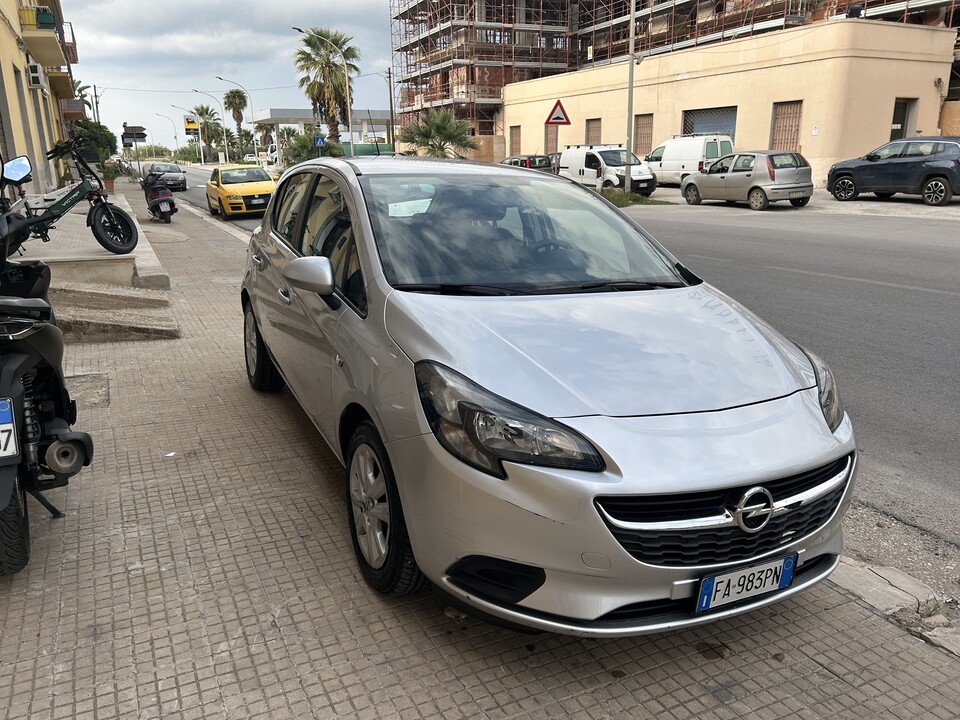 Opel Corsa GPL / Benzina