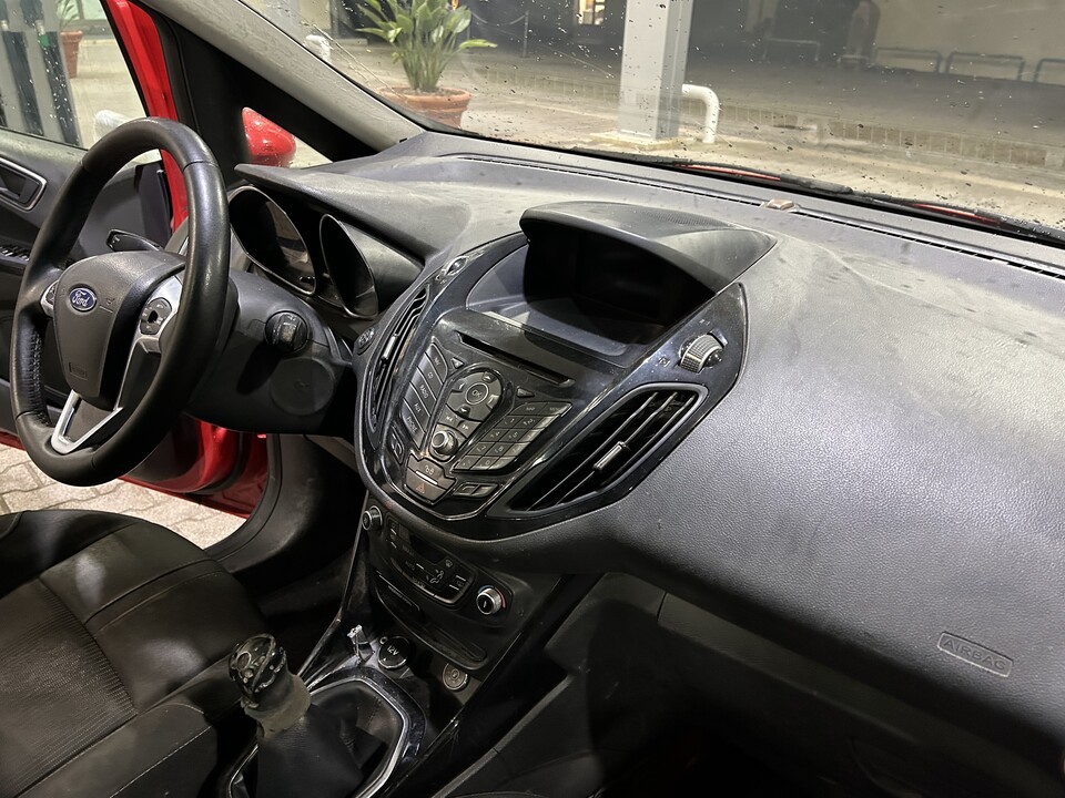 Ford B-Max GPL / Benzina