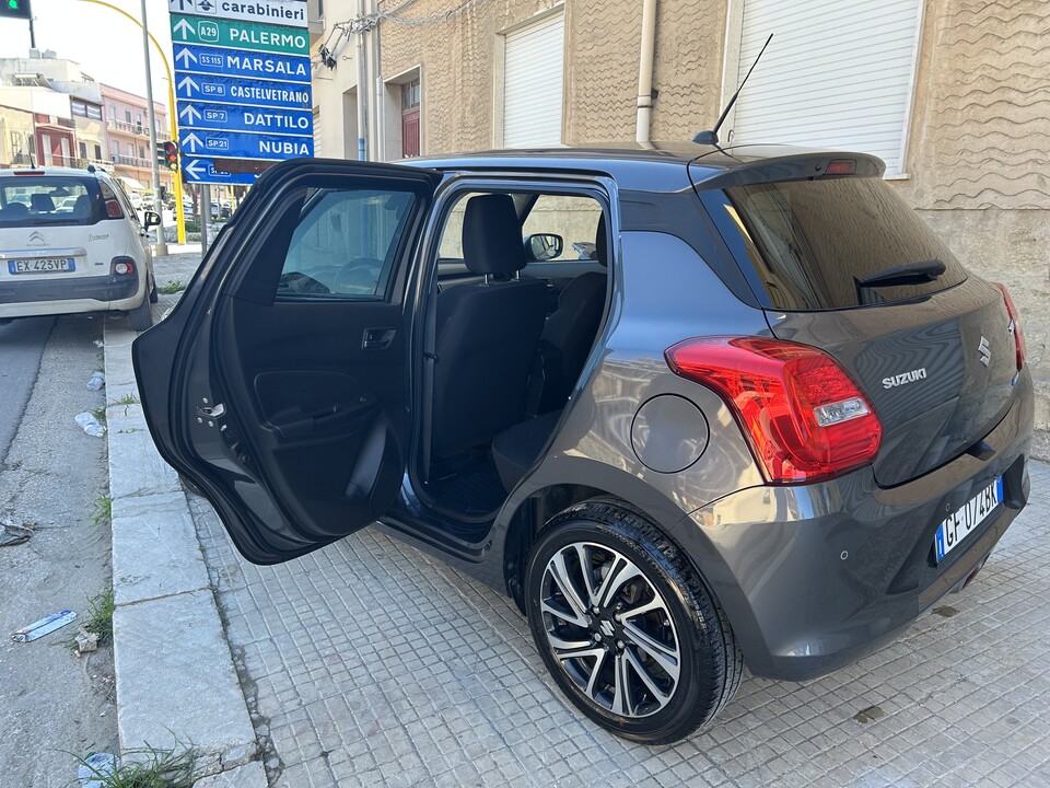 Suzuki Swift Benzina