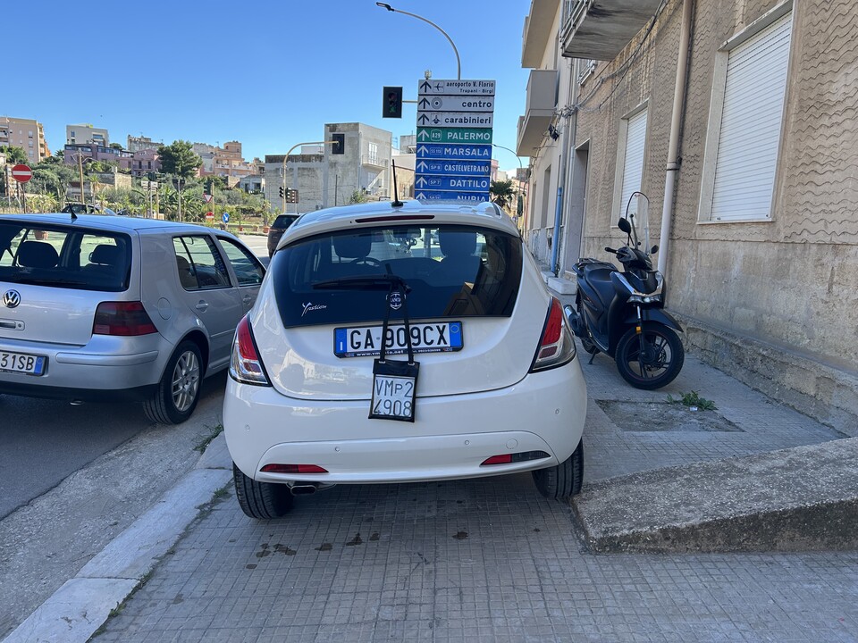 Lancia Ypsilon Benzina