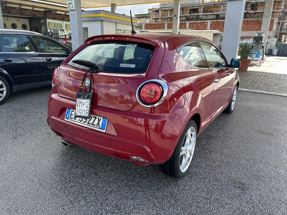 Alfa Romeo Montreal Elettrica / Benzina