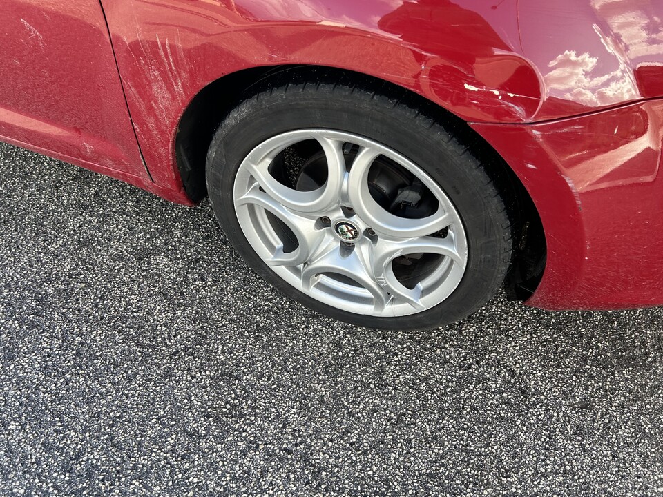 Alfa Romeo Montreal Elettrica / Benzina