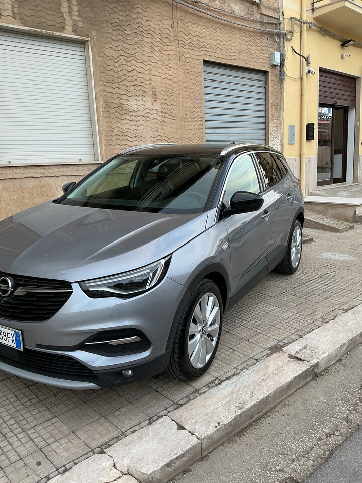 Opel Grandland X Full optional Diesel