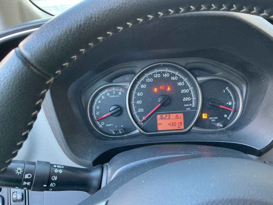 Toyota Yaris Benzina