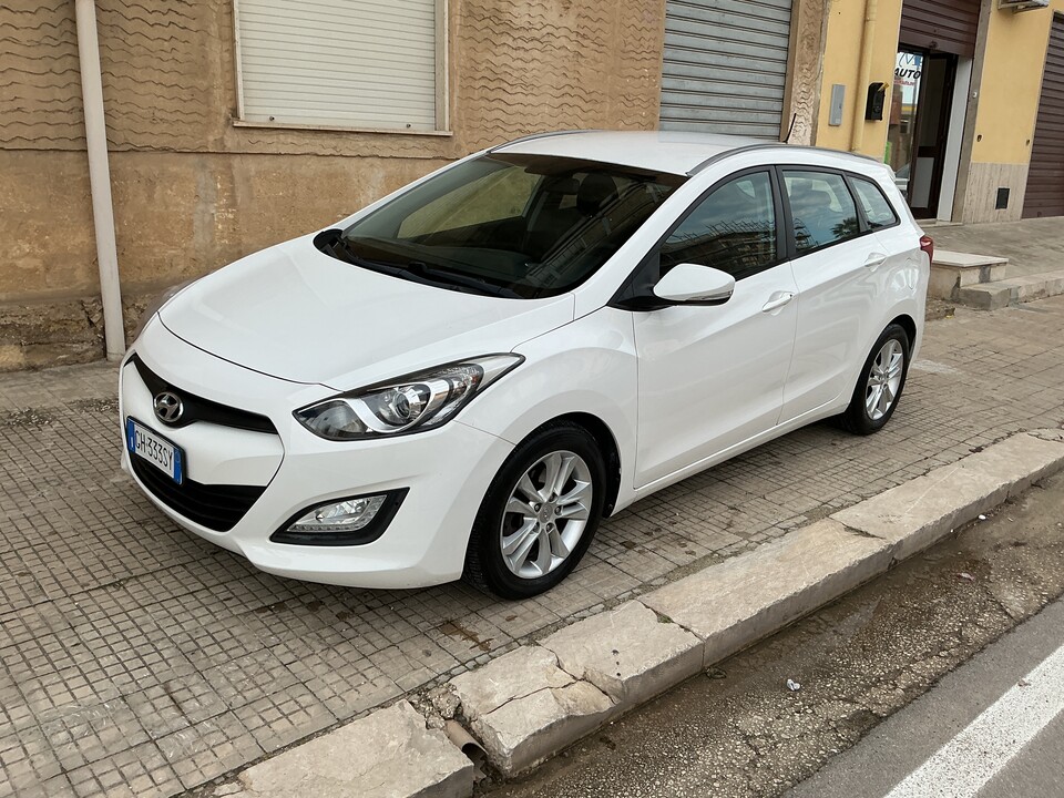 Hyundai I30 sw Benzina / Diesel